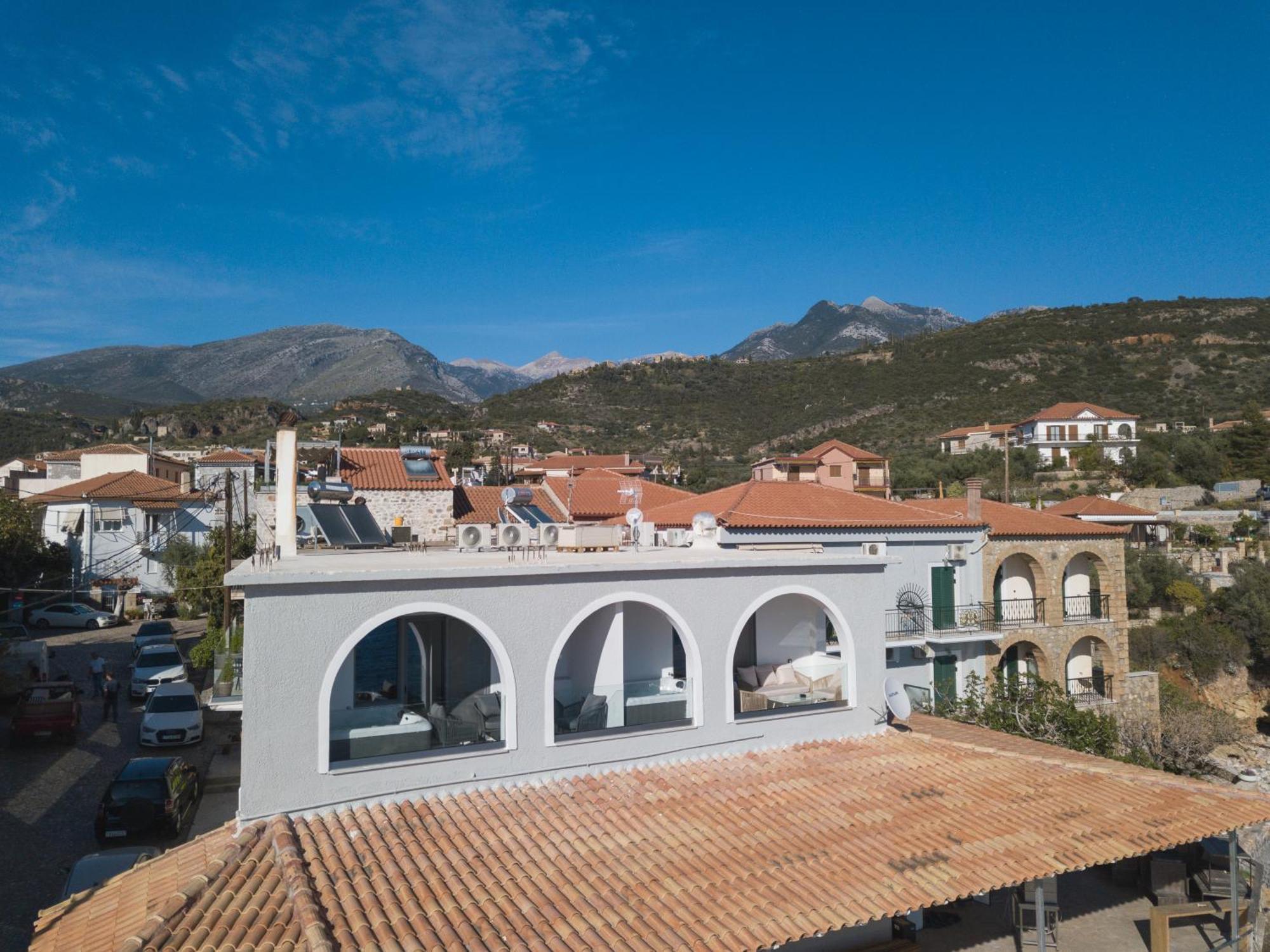 Marina Apartments Kardamyli Exterior foto
